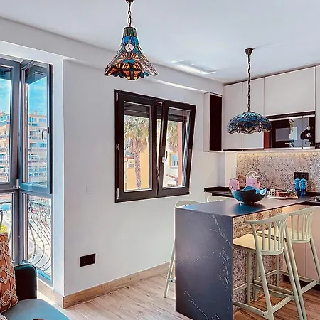 Alhambra Deco Homtels Lägenhet