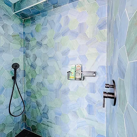 Alhambra Deco Homtels Lägenhet *