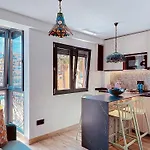 Alhambra Deco Homtels Apartmán