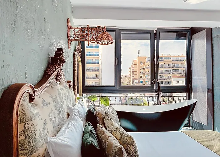 Lägenhet Alhambra Deco Homtels *